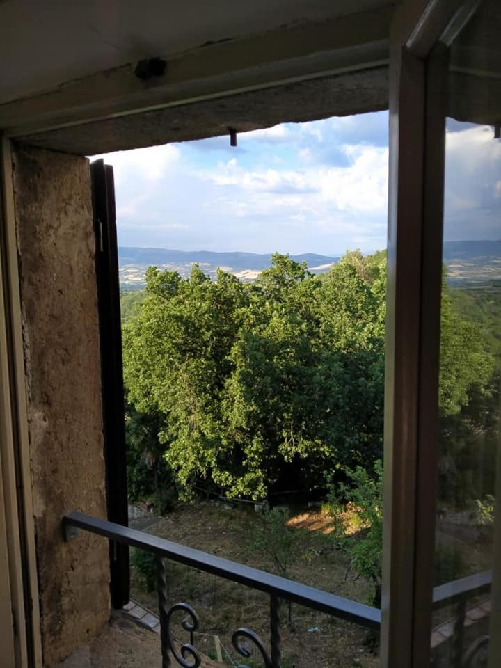 La Casa Di Augusto Hotel Bomarzo Buitenkant foto